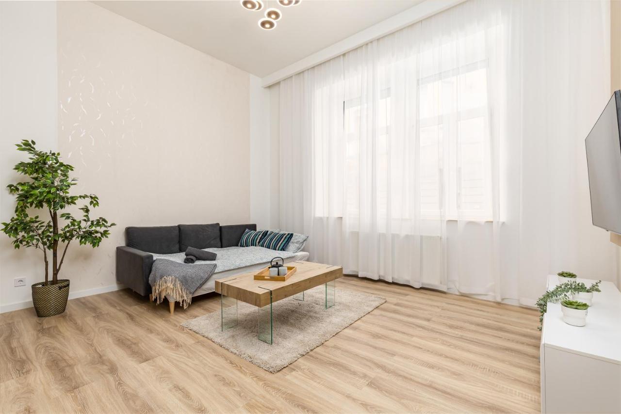 Kmety Deluxe Home With Sauna Budapest Eksteriør billede
